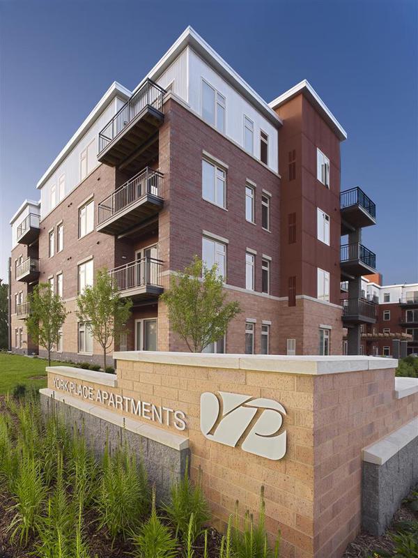 אדינה Execustay At York Place Apts מראה חיצוני תמונה